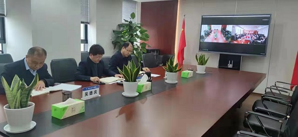 高廣飛督導(dǎo)徽鹽地產(chǎn)集團(tuán)定遠(yuǎn)項(xiàng)目公司黨支部組織生活會(huì)